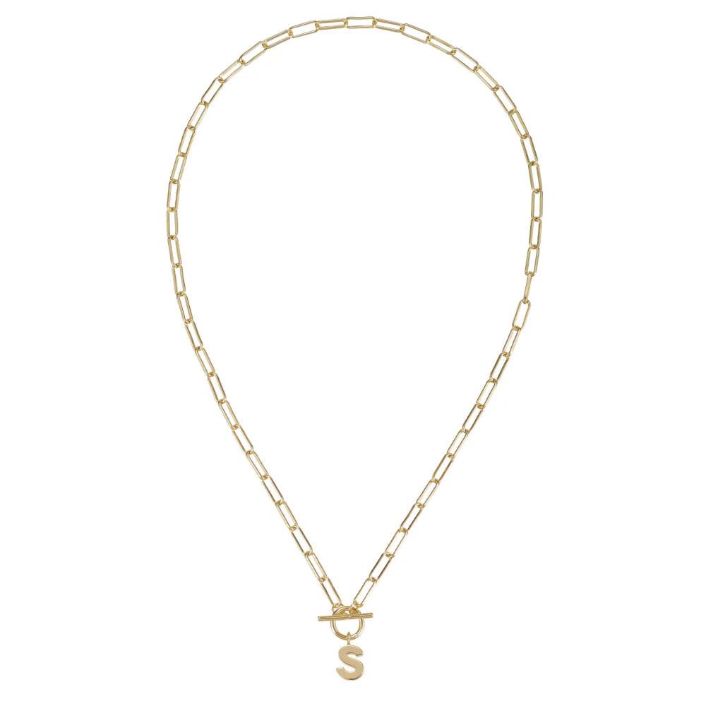 Gold chain necklace with a 'S' pendant on a white background