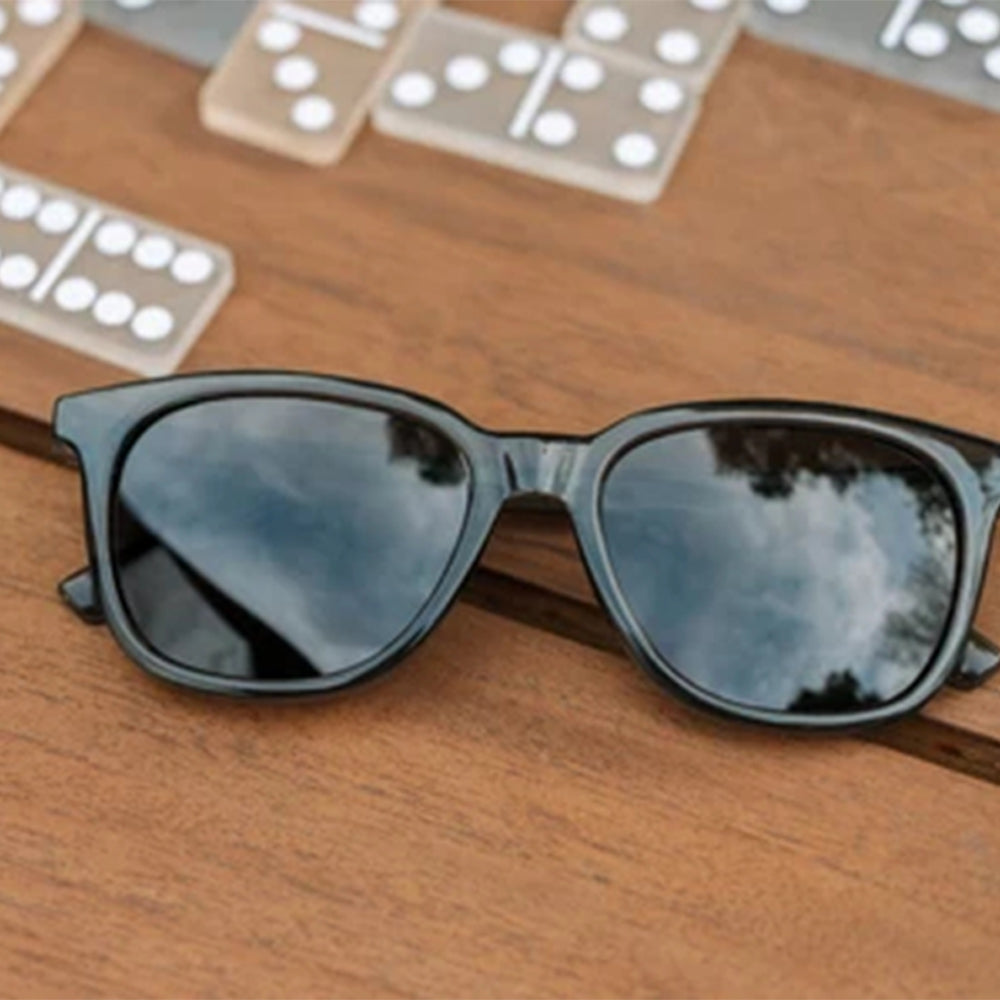 Peepers Tee Time Polarized Sunglasses Gray