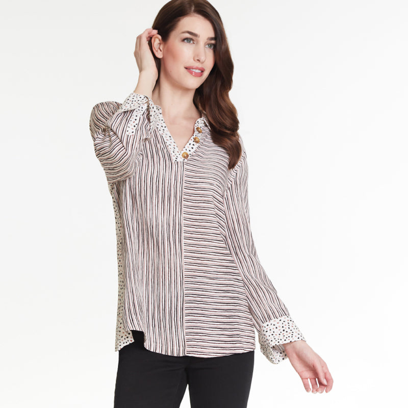 Safari Print Turn-Up Cuff 3/4 Sleeve Hi-Lo Crinkle Woven Shirt