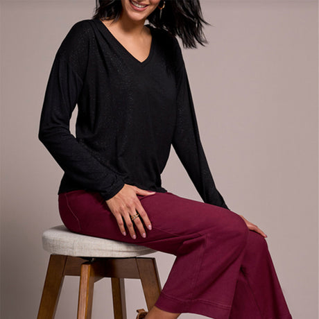 Tribal Clothing Co Long Sleeve V Neck Top W/Pleats-Black